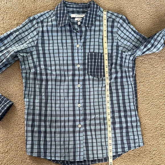 Foxcroft Easy Care Blue Checkered Crinkle Shirt Women’s 8 Business Casual - Picture 4 of 8